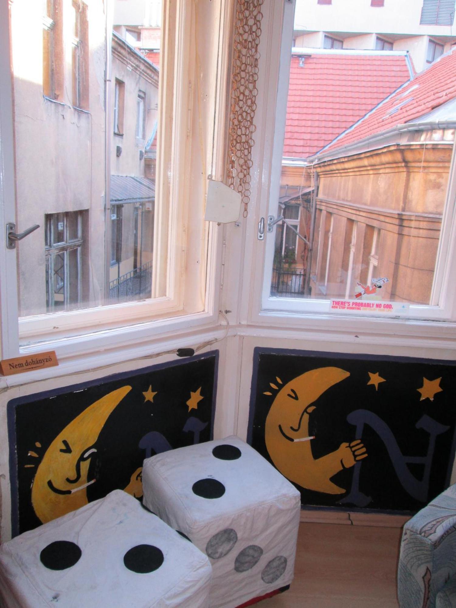 Carpe Noctem Hostel Βουδαπέστη Εξωτερικό φωτογραφία